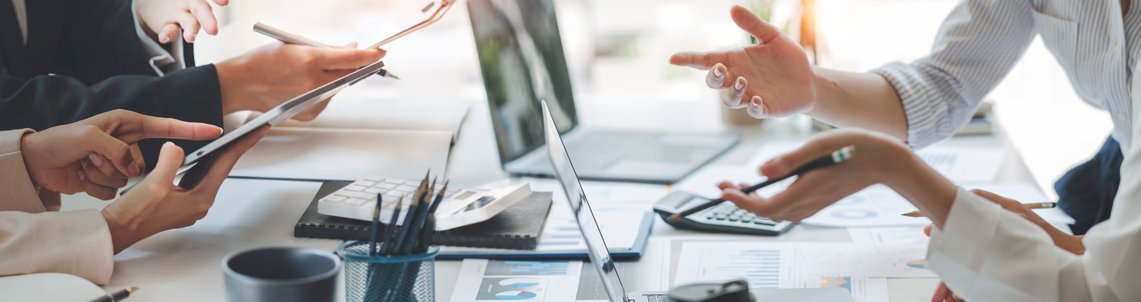 ミーティングしている様子